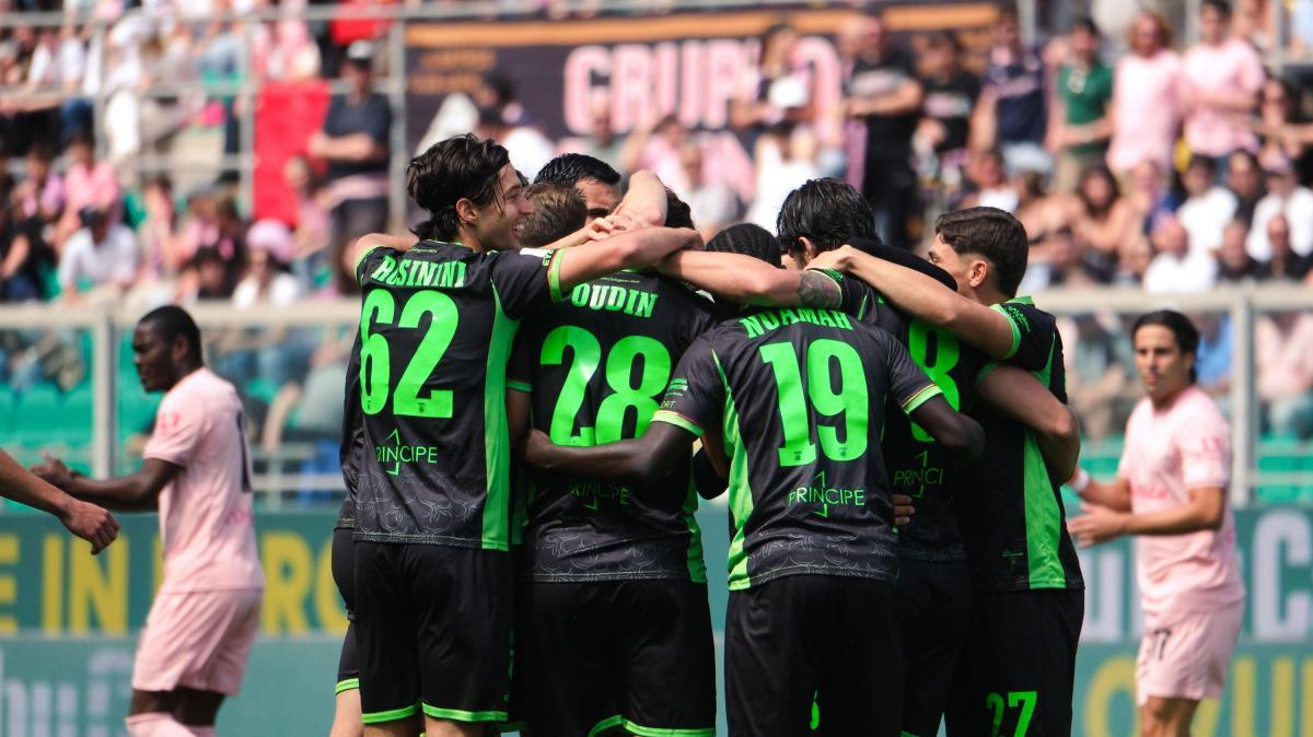 Il Catanzaro vola in finale playoff: sfida al Monza per la Serie A