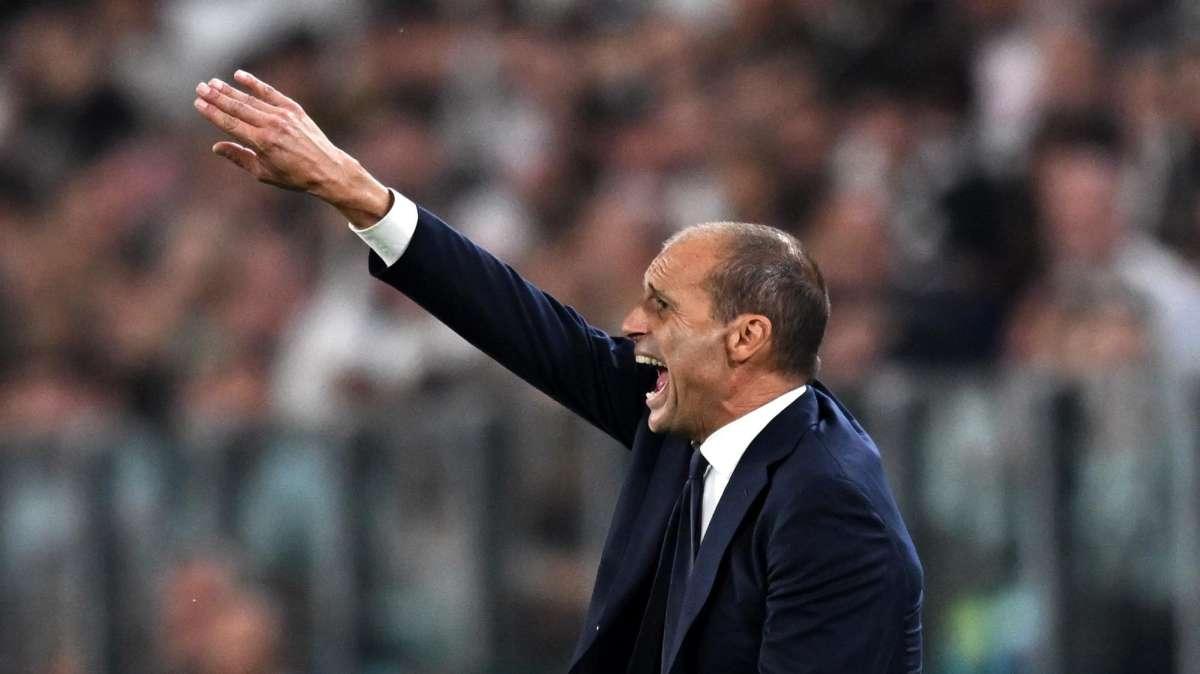 La Stampa - Allegri a braccetto con il Trap