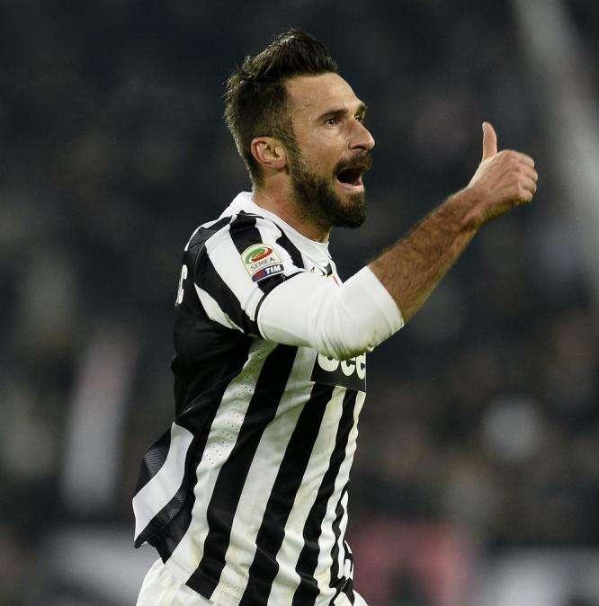 LIVE TJ - A Casa Con La Juve, Vucinic: "Primo scudetto ricordo bellissimo". Storari: "Quando arrivò Mirko, Conte...". Sorpresa Pepe: "Alla Lazio in rovesciata il gol più bello"