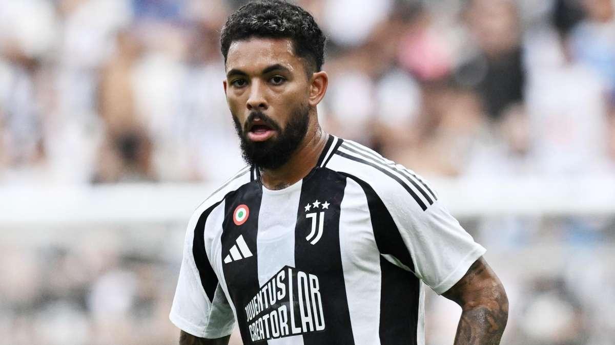 Dall'Inghilterra - Il Chelsea spinge per il prestito di Douglas Luiz