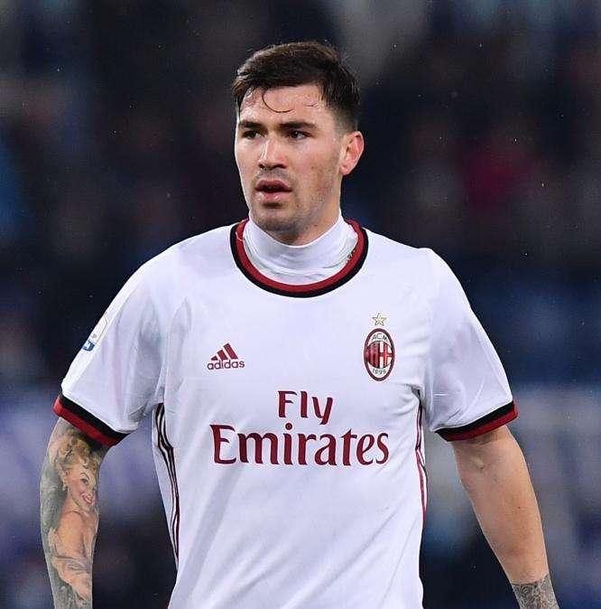Sportmediaset - Pellegatti: "Il Milan vuole blindare Romagnoli. Per Donnarumma servono 60-70 milioni"