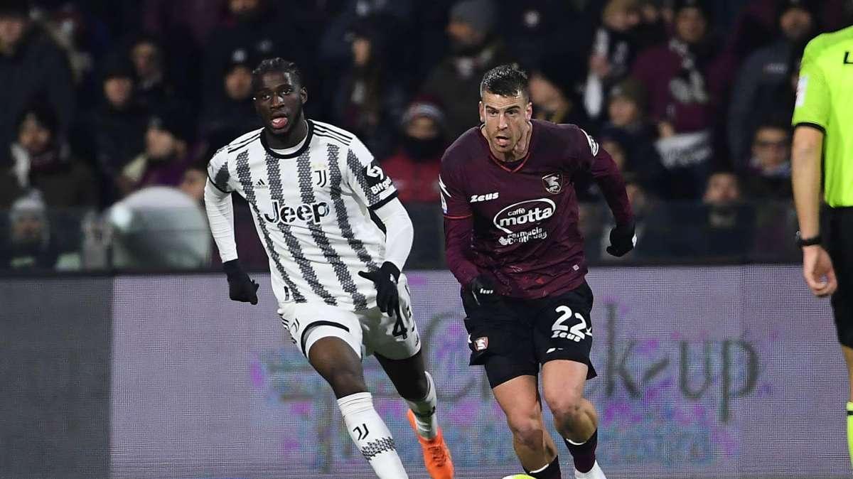 TJ - La Juve vuole tenere Iling-Junior