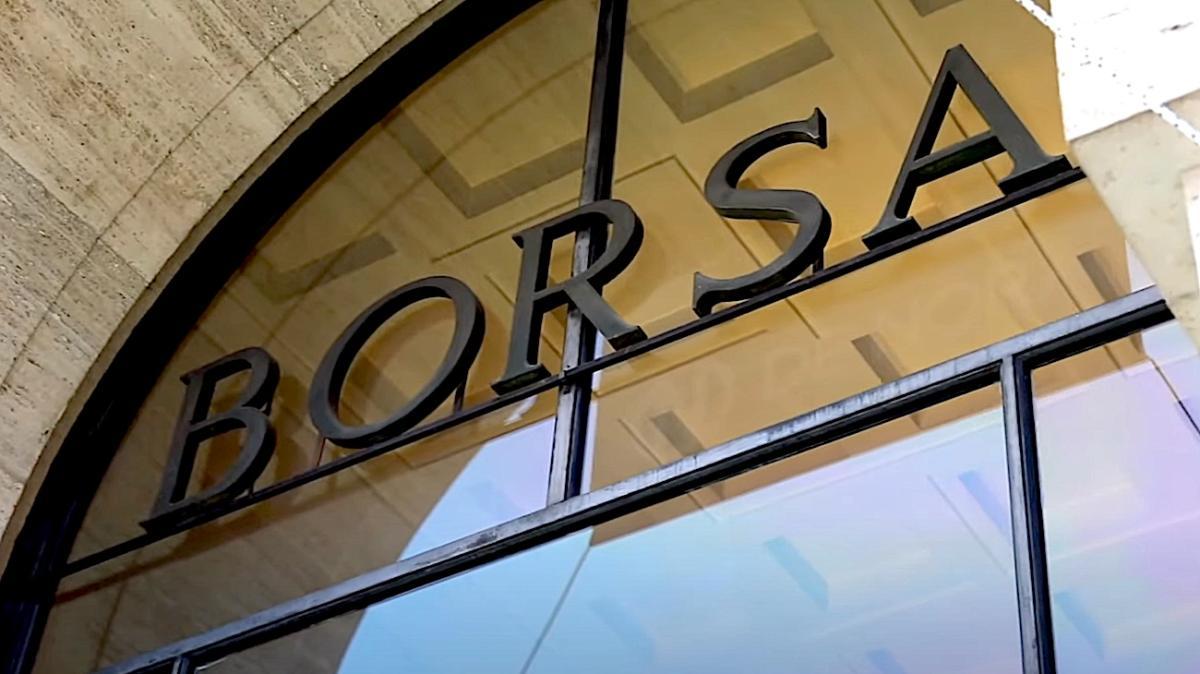 Borsa: Juventus, Stellantis e Ferrari in rialzo