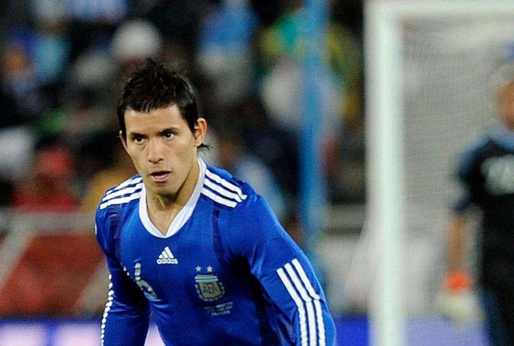 Alessandro Sugoni (Sky): "Possibile che con l'Udinese si parli anche di Sanchez. Per Aguero le inglesi si chiamano fuori"