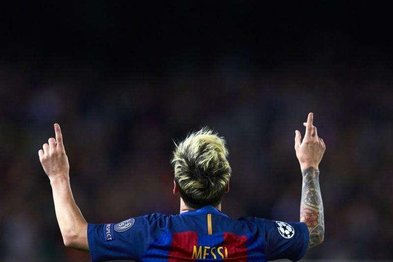 Sunday Mirror - Pronti 100 milioni di sterline per Messi