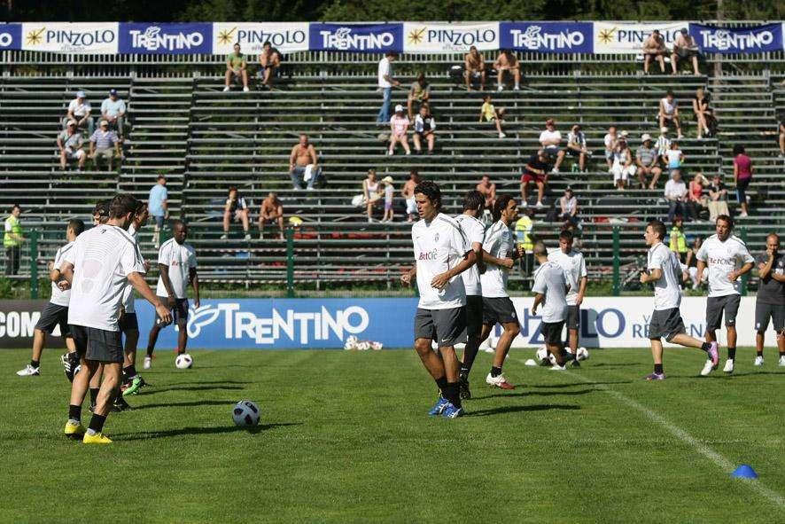 LIVE PINZOLO - Diego scatenato nella partitella mattutina