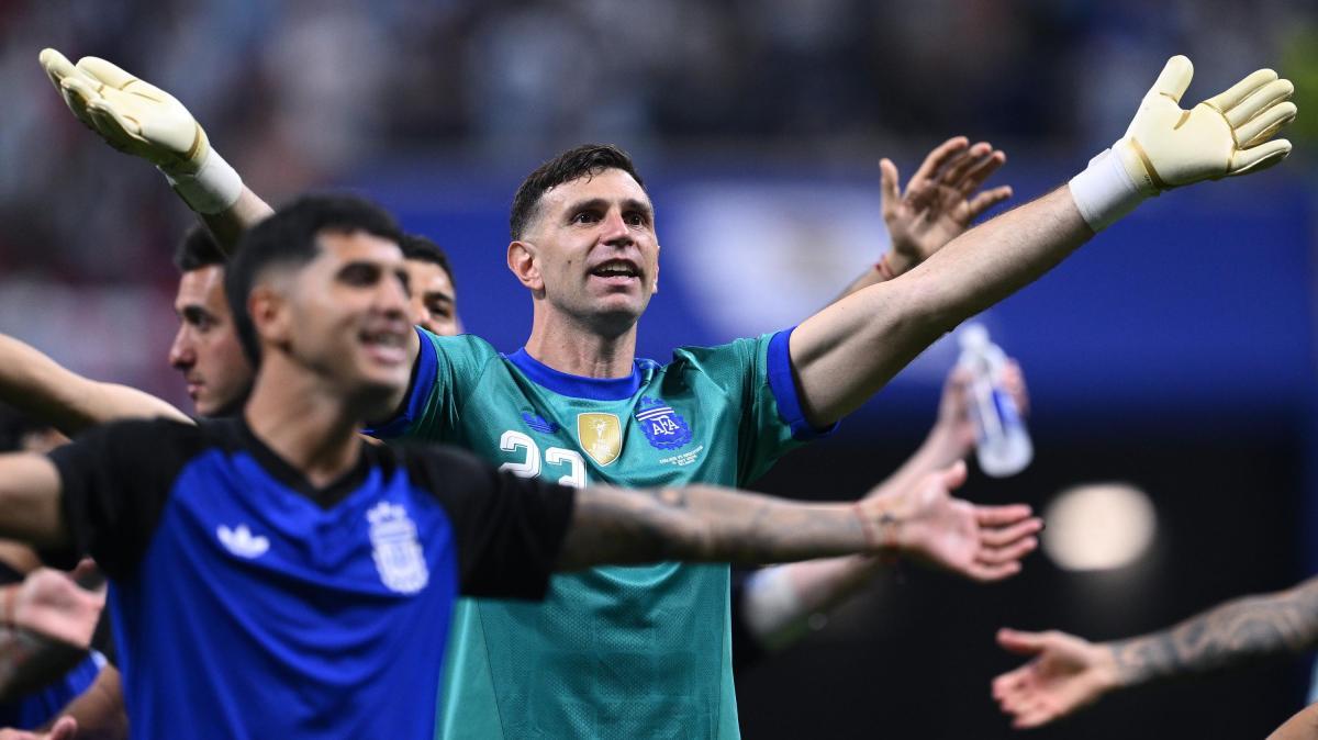 Di Marzio: "Nuovo sondaggio Juve per Dibu Martinez: gli aggiornamenti"