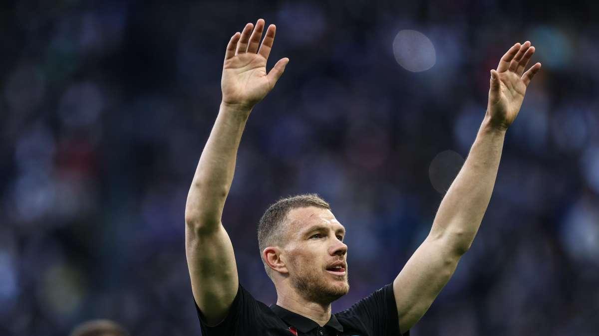 Libero - Dzeko in uscita dall'Inter che può liberarlo gratis: ci pensa la Juventus