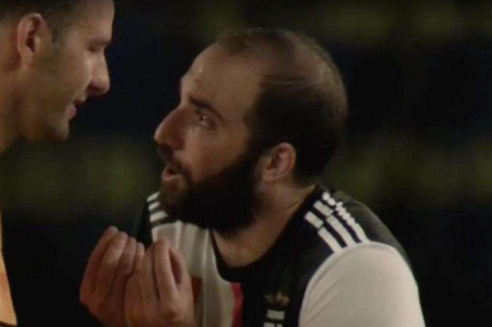 Gazzetta - Higuain e Mandzukic sempre in bilico 