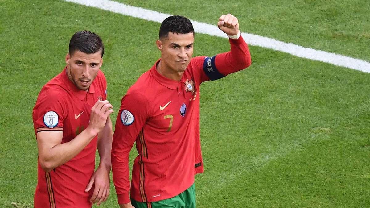 RONALDO storico: due reti e due record!