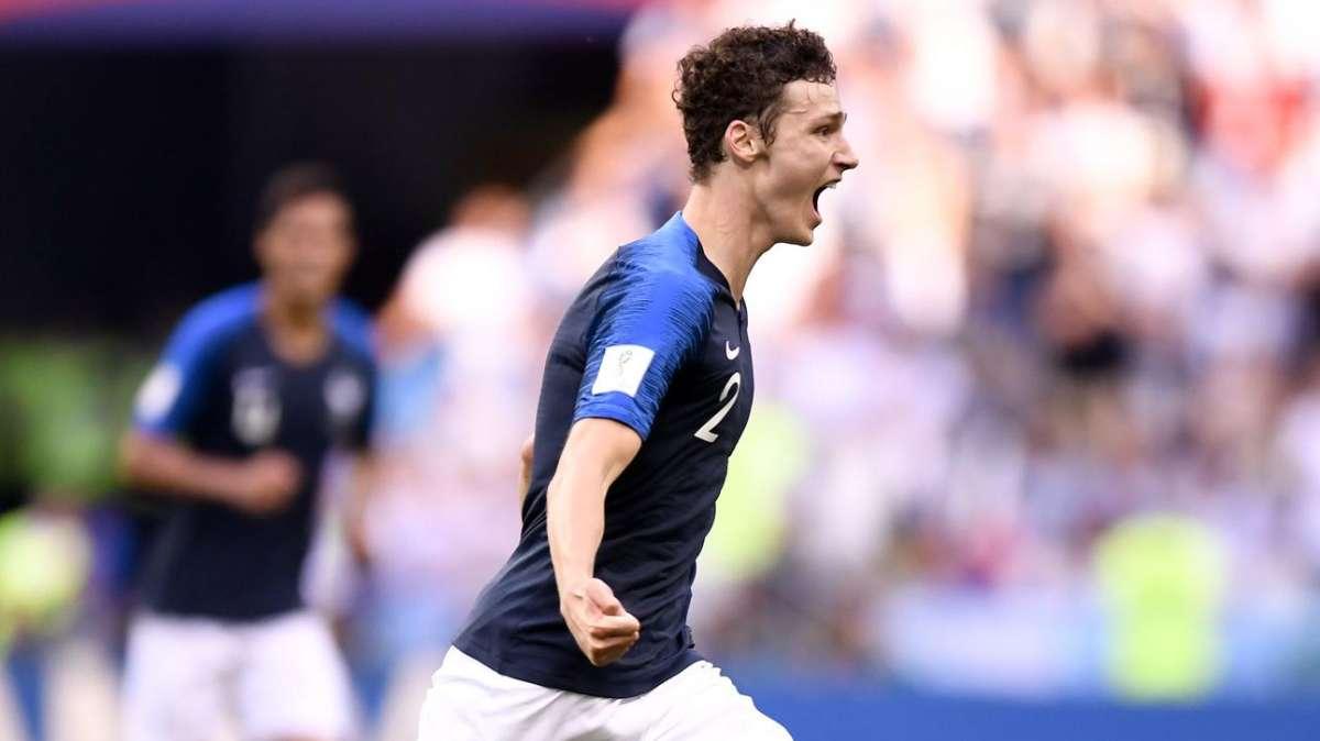 Pavard verso la Premier League: l'ex obiettivo di Inter e Juventus piace al Manchester City
