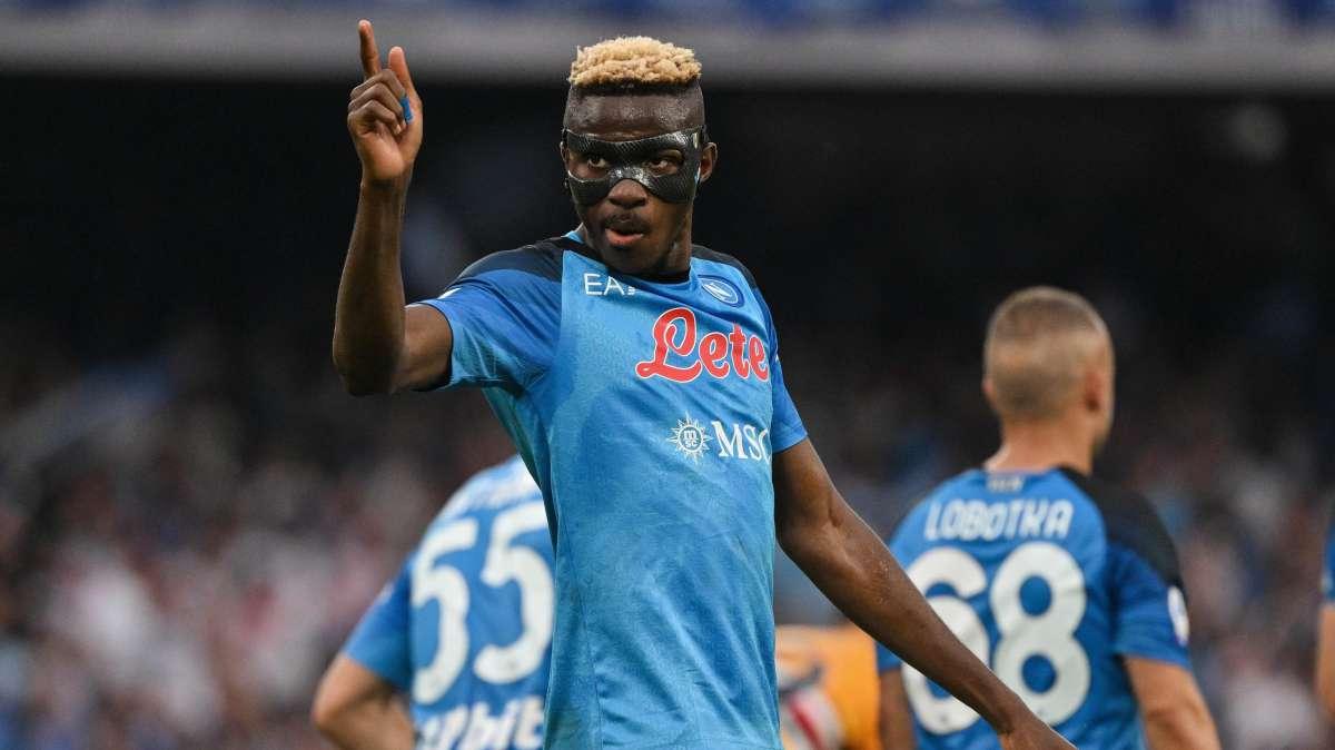 Gazzetta - Il Liverpool si defila per Chiesa? "Reds" su Osimhen