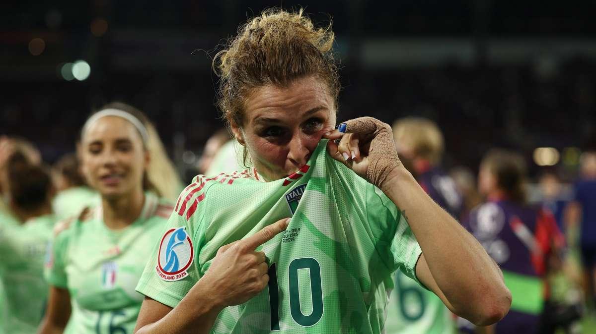 ESCLUSIVA TJ - Lettera aperta di Pigolotti a Girelli: "10 anni da quando abbiamo deciso di intraprendere un pezzo di cammino insieme per la tua sfolgorante carriera. Sulla campionessa, Cristiana e l'insegnamento..." 
