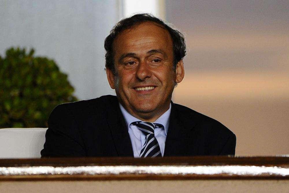 De Bonis : "Spero tu possa mettere dentro l'ultima punizione...."