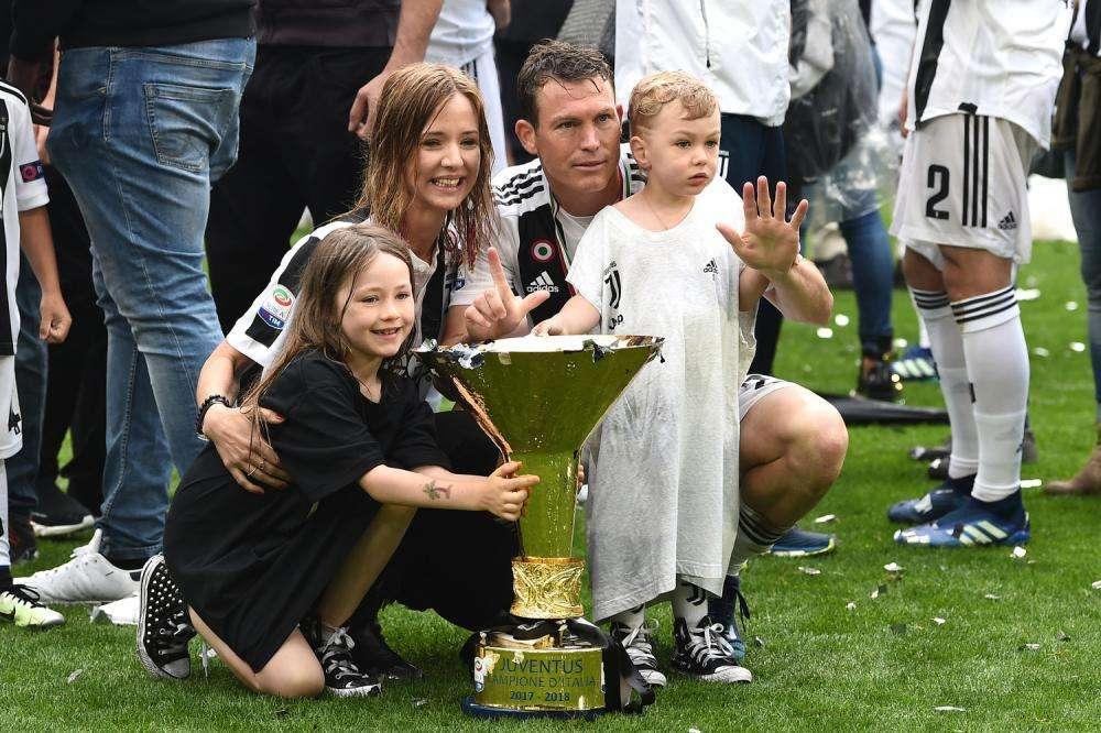 ESCLUSIVA TJ - Stephan Lichtsteiner si racconta: "La mia esperienza alla Juve, i titoli vinti e anche le sconfitte. Su Buffon, Dybala e il mio addio..."