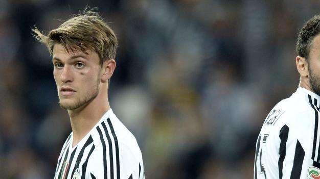 TMW - Napoli, chiesti alla Juve anche Rugani e Sturaro