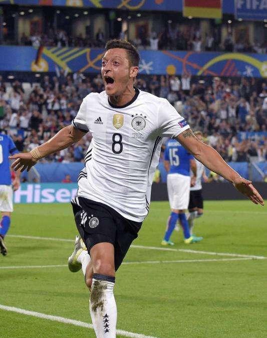 QUI BARCELLONA - Ozil il piano B se non si chiude per Coutinho