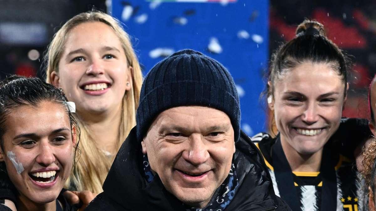 La Serie A non cambia format e resta a 20 squadre. Solo Juve, Milan, Inter e Roma hanno votato contro 