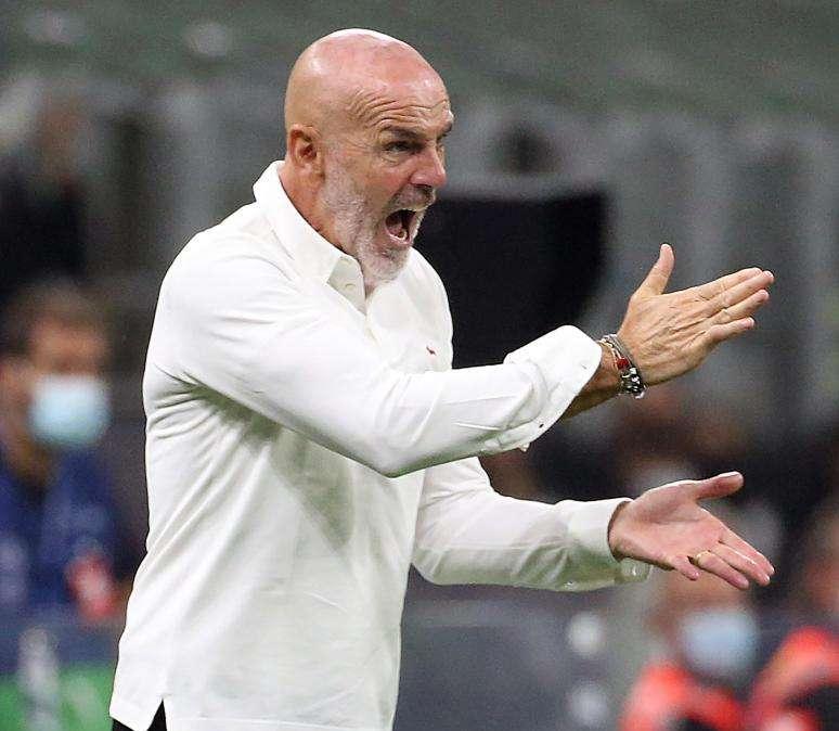 Champions, Pioli: "Che delusione, in 11 contro 11 meglio noi"