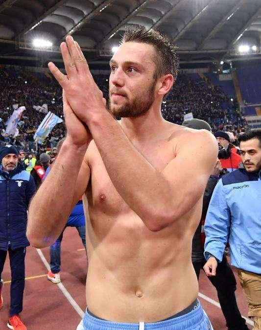 Gazzetta - De Vrij, offerto un rinnovo fino al 2020: i dettagli