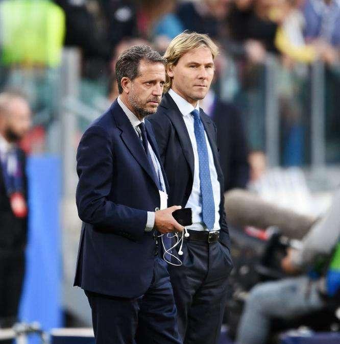 Sport - Il Barça punta a cedere in prestito Miranda. Juve interessata solo all'acquisto a titolo definitivo