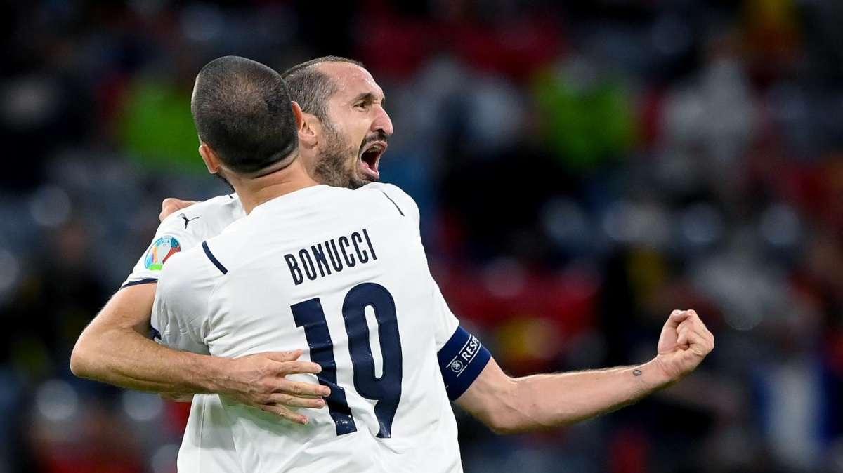 BONUCCI: "Morata è un amico e un attaccante totale, gli sono vicino. Io e Chiellini ci conosciamo a memoria"