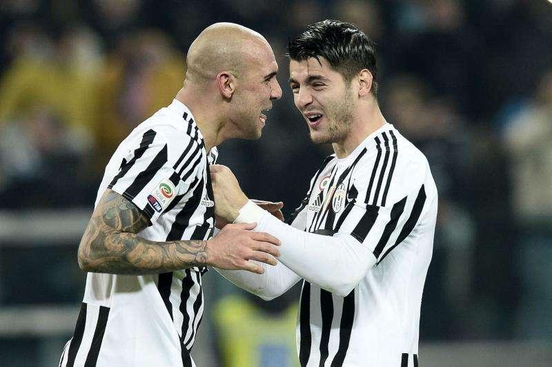LIVE VINOVO - Allenamento atletico - tattico. Domani alle 14 parlerà Allegri. Dybala ancora a parte. Barzagli sta bene. Out Marchisio e Chiellini. Si va verso il 3-5-2. In attacco Morata e Zaza