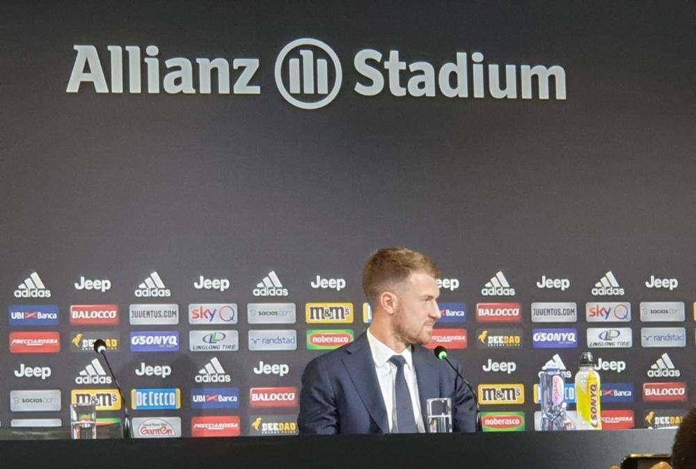 Tifosi Arsenal sempre contro la partenza di Ramsey 