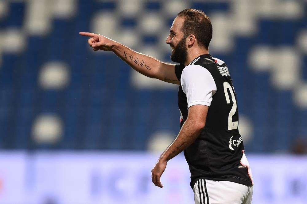 Juventus, Higuain arriva a quota 65 gol e raggiunge Nedved. Nel mirino ora c'è Ravanelli 