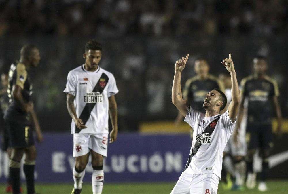 Coronavirus: Brasile; positivi 16 calciatori Vasco da Gama