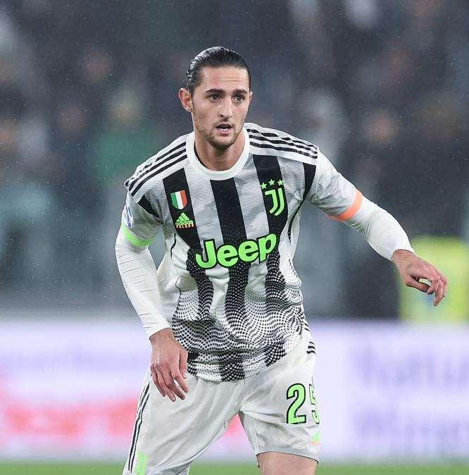 Dall'Inghilterra: "Arsenal su Rabiot: il nuovo tecnico Arteta lo vorrebbe in prestito"