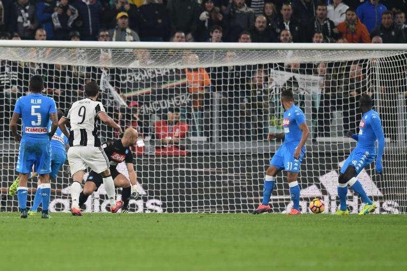 Canovi: "Al Napoli per raggiungere la Juve mancano un paio di acquisti"