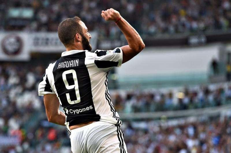 HIGUAIN: "Posso migliorare tanto, qui alla Juve ho imparato che si gioca per vincere tutto. Quest'anno ci proveremo"
