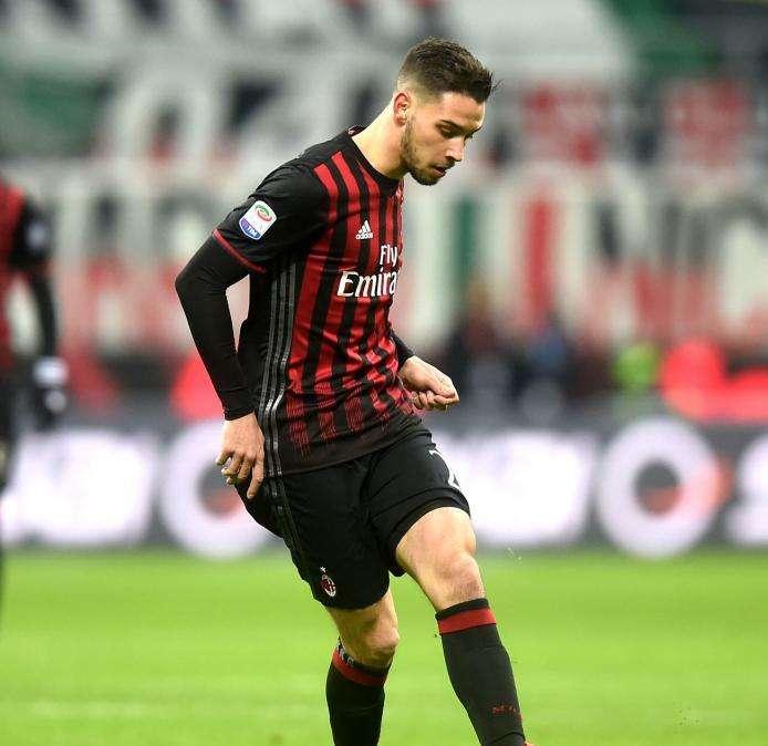 Di Marzio: "Agente di De Sciglio è stato ricevuto a casa Milan. Branchini, con i rossoneri, ha discusso della cessione del giocatore"