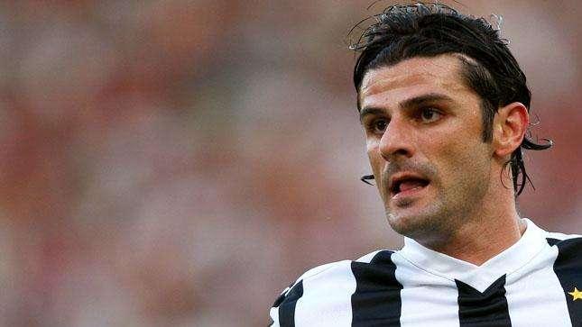 AG. IAQUINTA: "Vincenzo a Mosca? Non è vero. Resta alla Juve"