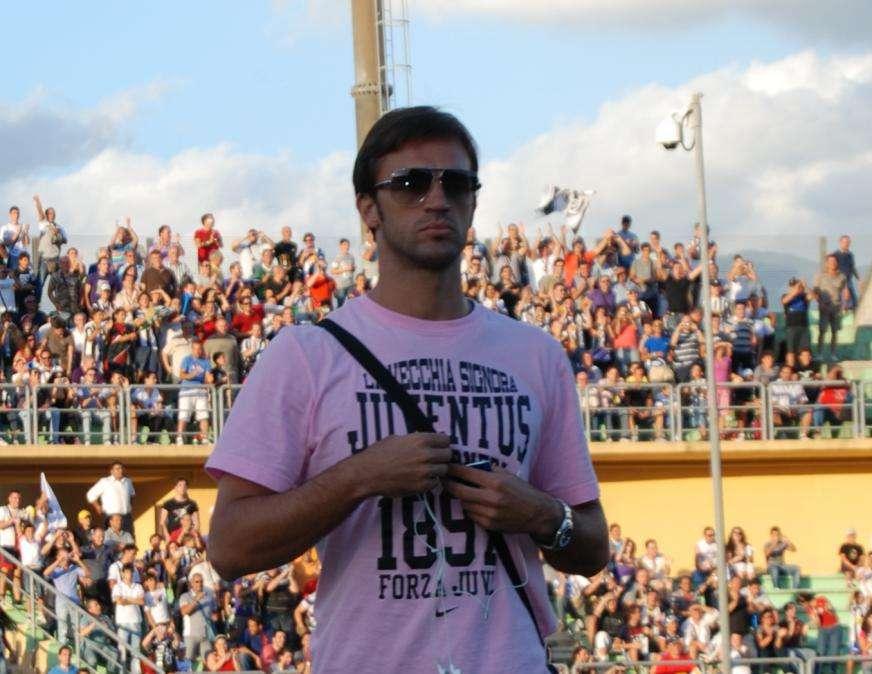 Legrottaglie-Milan: in sede per la firma