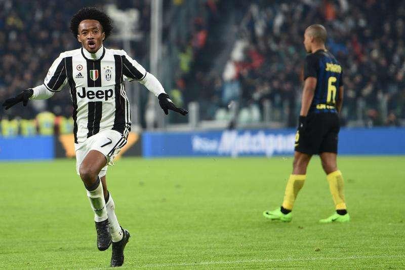 BASTA PARLARE DI INTER, TANTO OGGI NON SONO UN COMPETITOR, GUARDATE COME CORRE CUADRADO MENTRE...