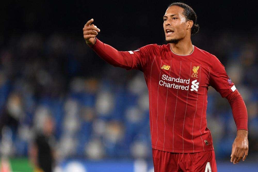Van Dijk: "Un onore essere assieme a Messi e Ronaldo: due dei più forti di tutti i tempi"