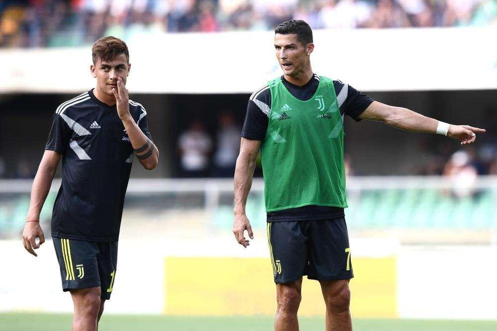 LIVE CONTINASSA - Per Barzagli trauma distrattivo non di grave entità, ma dovrà fare nuovi esami. Domani alle 12 parlerà Allegri. Allenamento tattico. Dybala potrebbe essere titolare 