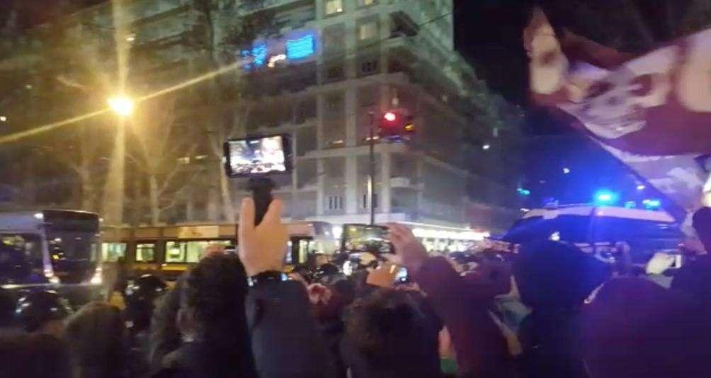 LIVE TJ - I cori anti-Juve dei tifosi granata