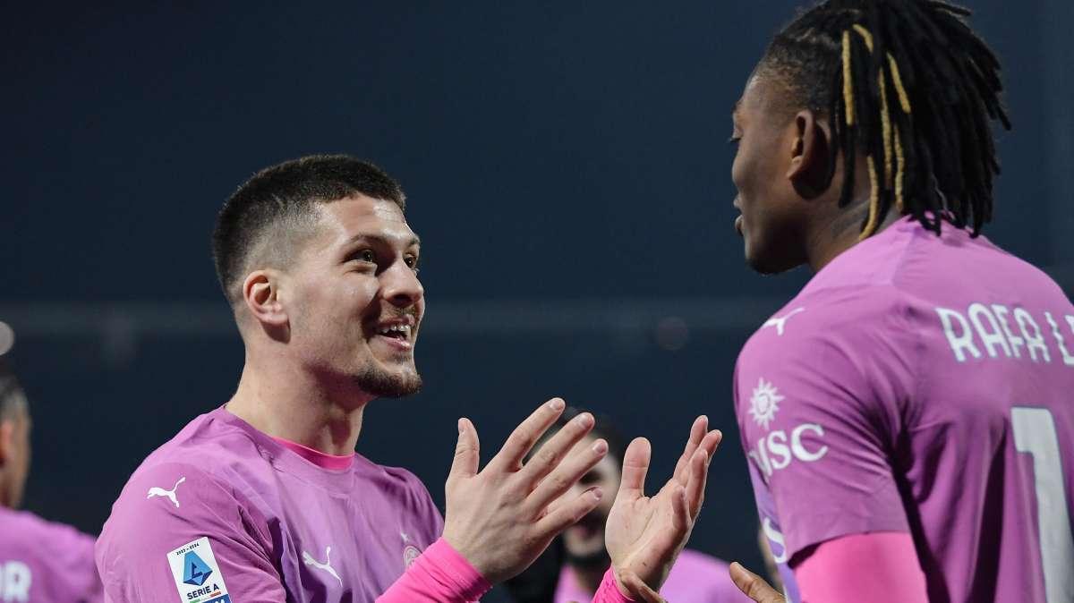 Serie A, il Milan si avvicina a Inter e Juve in attesa del derby d'Italia. La classifica aggiornata