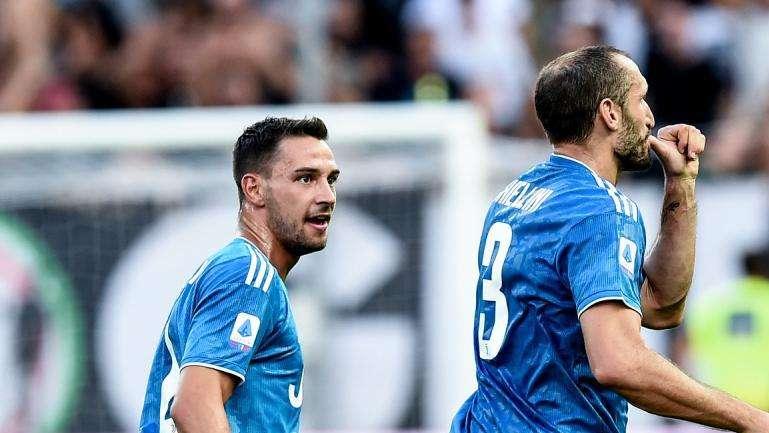 DE SCIGLIO A SKY: "Buon primo tempo, dobbiamo continuare così"