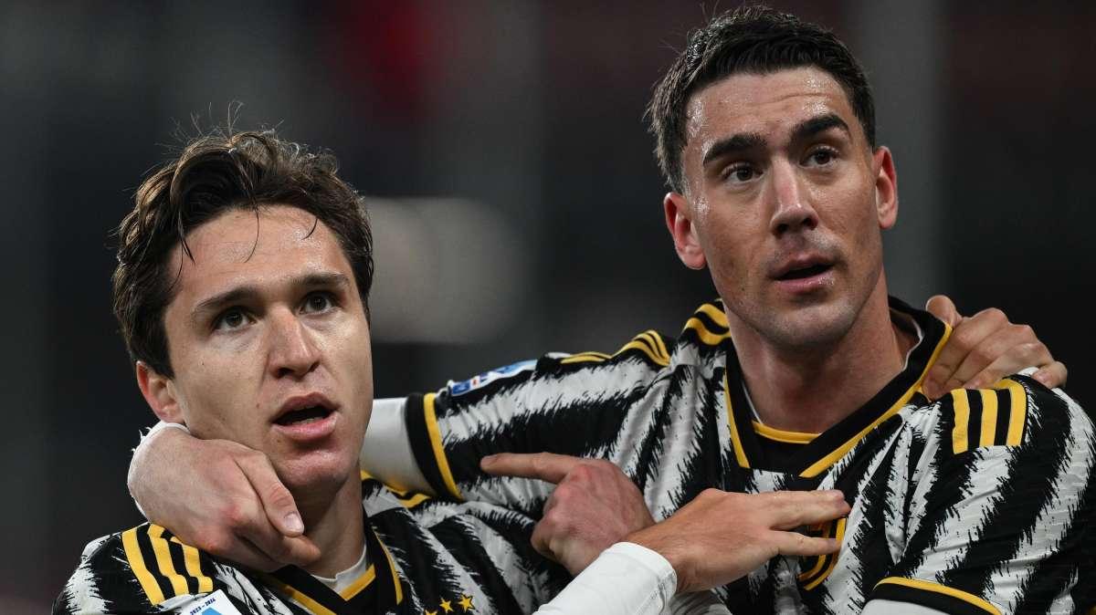 Vlahovic verso la conferma contro il Frosinone. Ballottaggio Milik - Yildiz per affiancarlo 