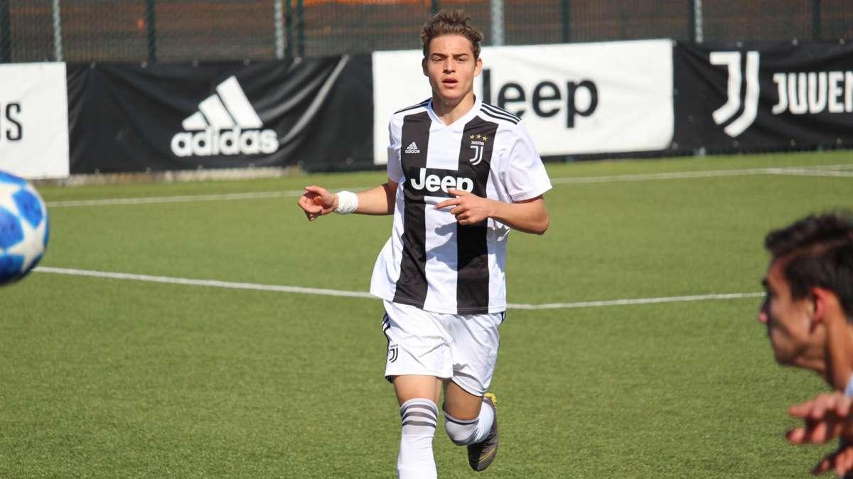 LIVE TJ - SEKULOV: "La convocazione con l'Inter è stata emozionante, sogno di esordire con questa maglia. Chiesa? Mi rivedo in lui" 