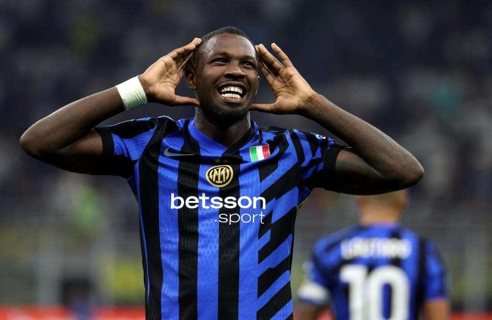 Calcio: Inter e Juve per lo scudetto