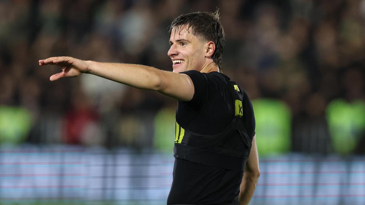 L'ex Juve Compagnon lascia il Venezia per trasferirsi al Verona