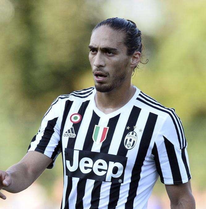 La Stampa - Jolly in difesa al posto di Benatia 