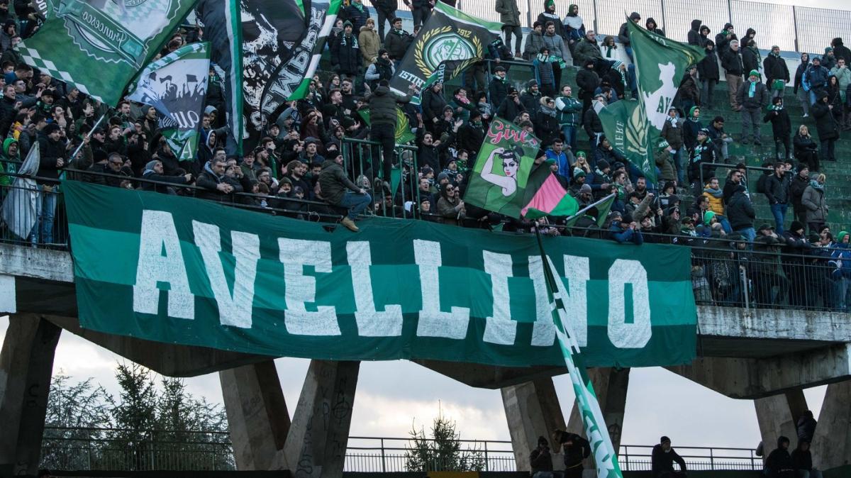 Moruzzi si presenta all'Avellino: "Con Nesta spero di migliorare la mia fase difensiva"