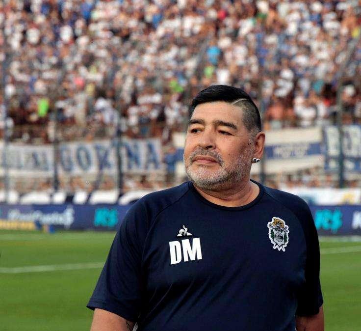 Maradona "Magari Messi a Napoli, ma non farebbe come me"