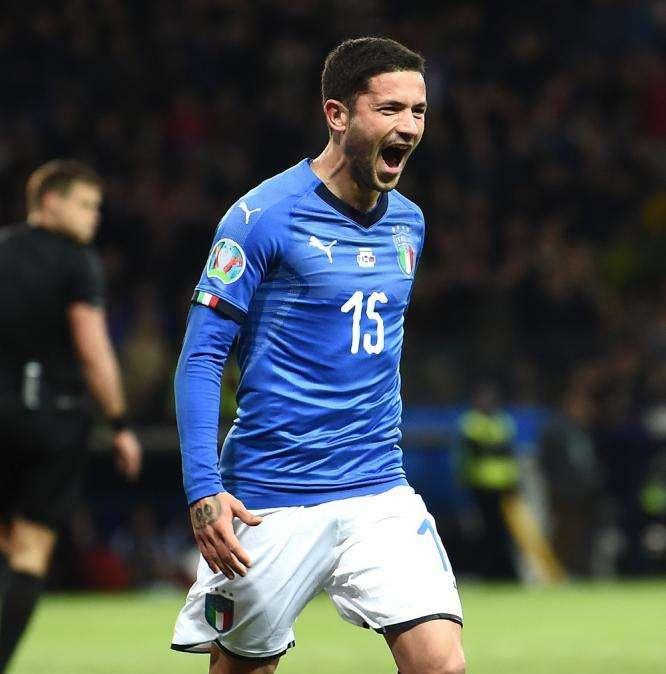 Sensi, Milan pronto a chiudere: al giocatore un quinquennale da 1,8 milioni a stagione
